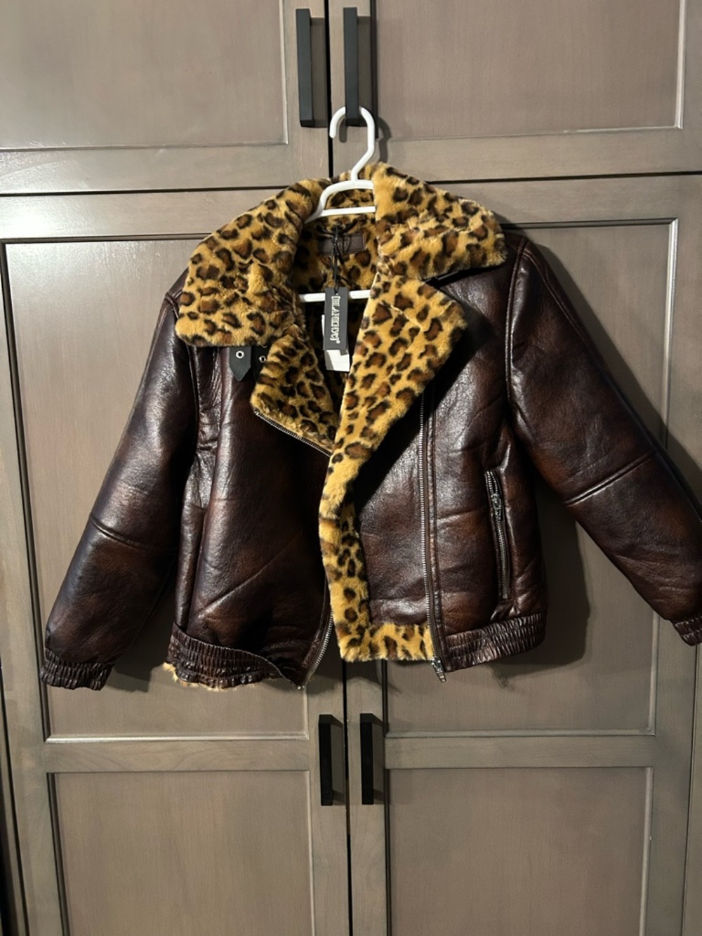 Blank NYC Leopard Print Faux Fur Jacket - Brown & Black - Picture 1 of 6